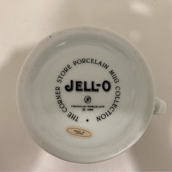 THE CORNER STORE PORCELAIN VINTAGE MUG COLLECTION JELL-O MUG - 8oz - Picture 5 of 5